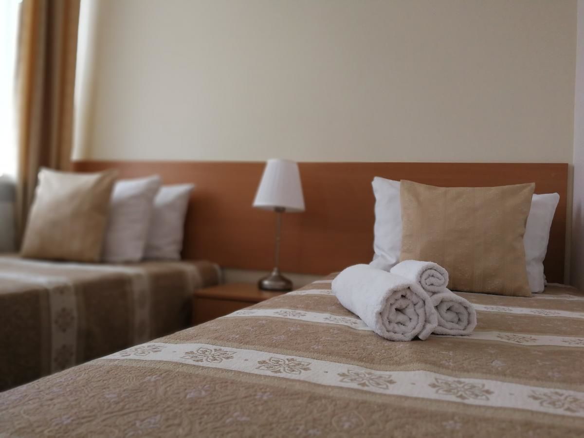 Отель Hotel Angelas Утена