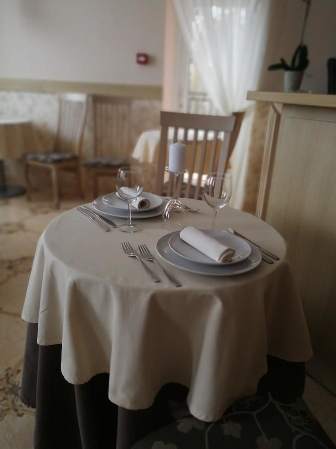 Отель Hotel Angelas Утена-12